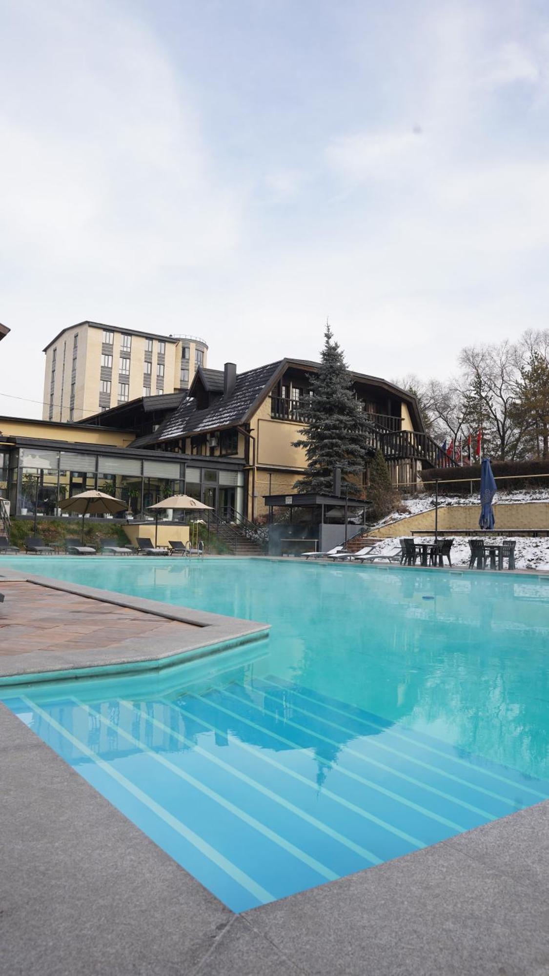 Saraishyq Hotel Almaty Extérieur photo