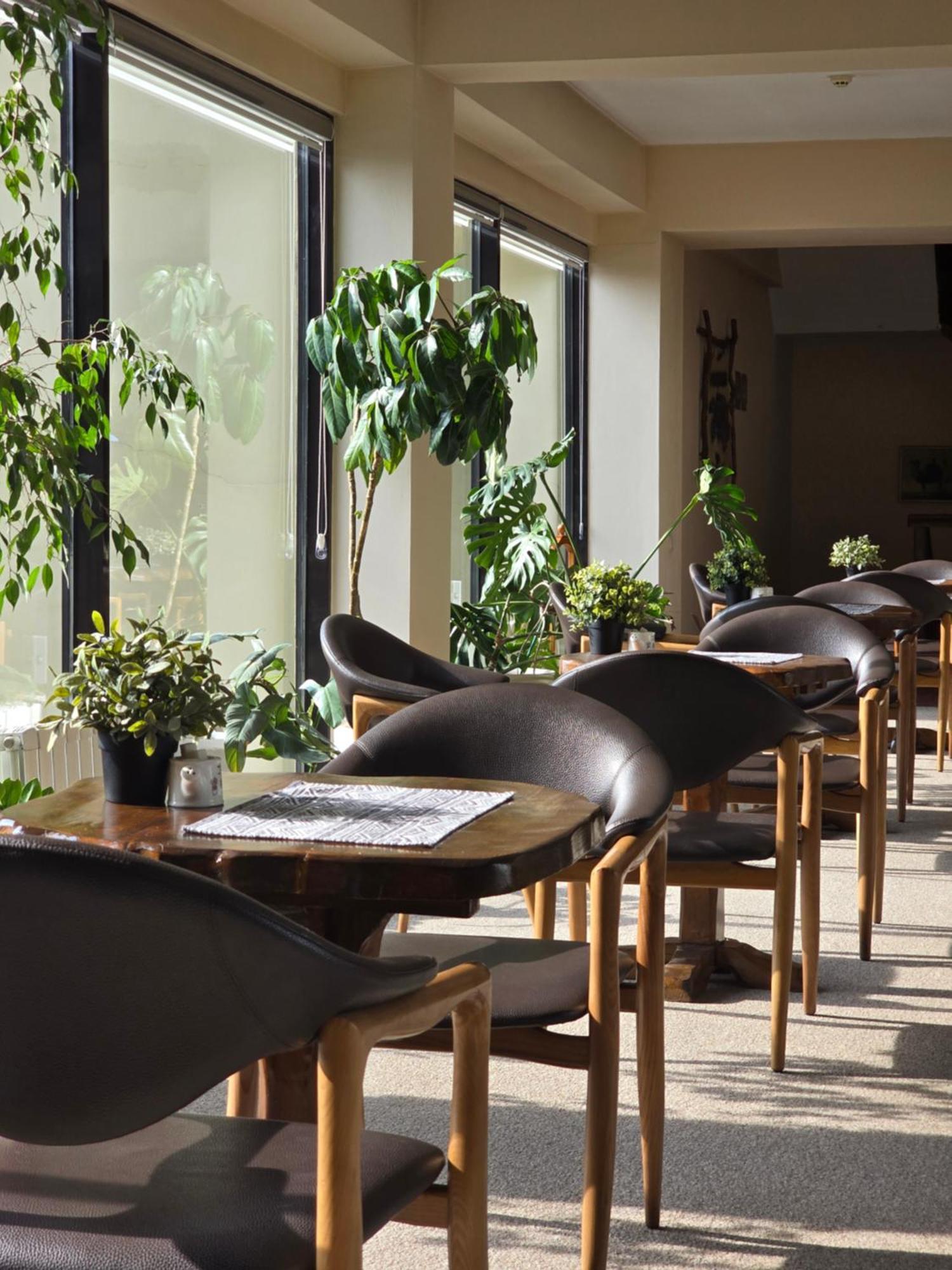 Saraishyq Hotel Almaty Extérieur photo