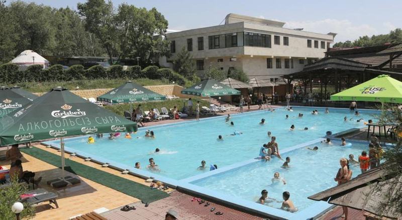 Saraishyq Hotel Almaty Extérieur photo